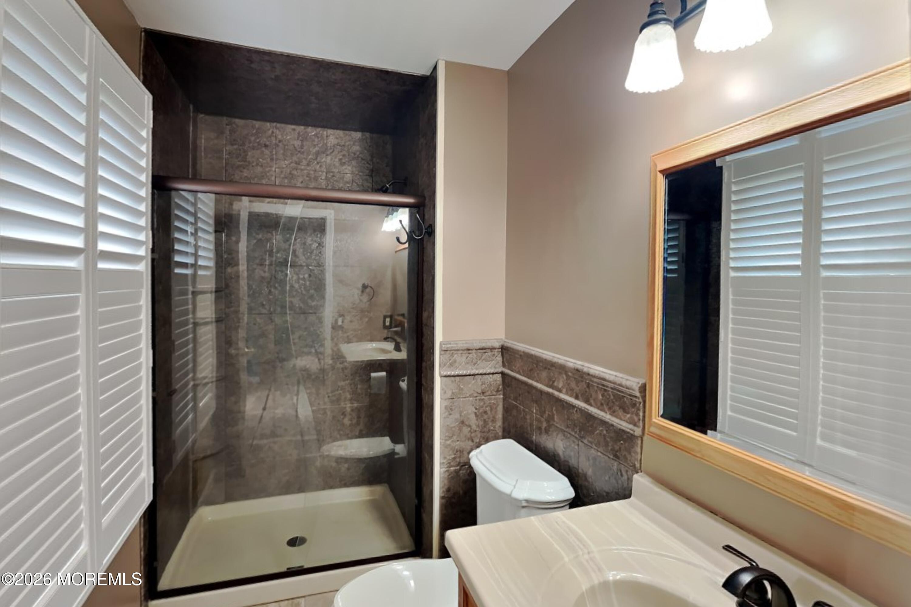 18 Peach Tree Street Jackson NJ 08527