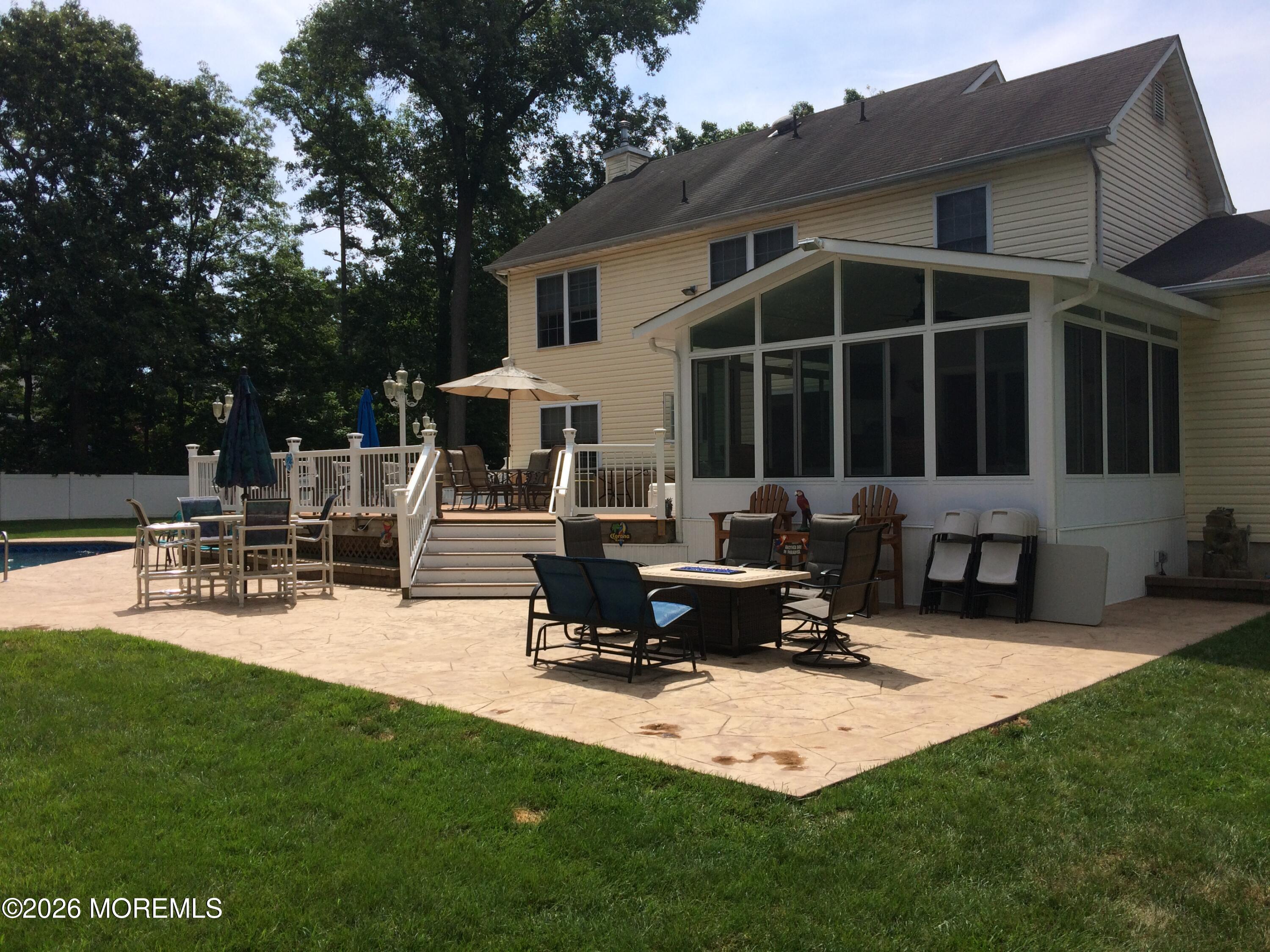 18 Peach Tree Street Jackson NJ 08527
