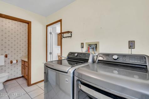 43 S Westfield Road Howell NJ 07731