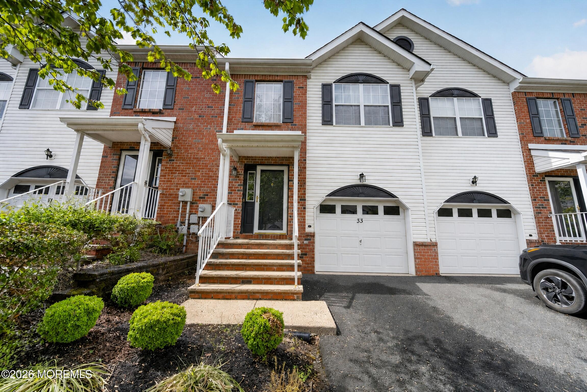 33 Heron Court Manalapan NJ 07726