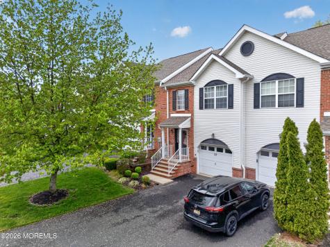 33 Heron Court Manalapan NJ 07726