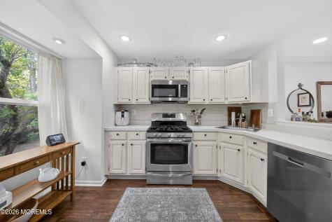 33 Heron Court Manalapan NJ 07726
