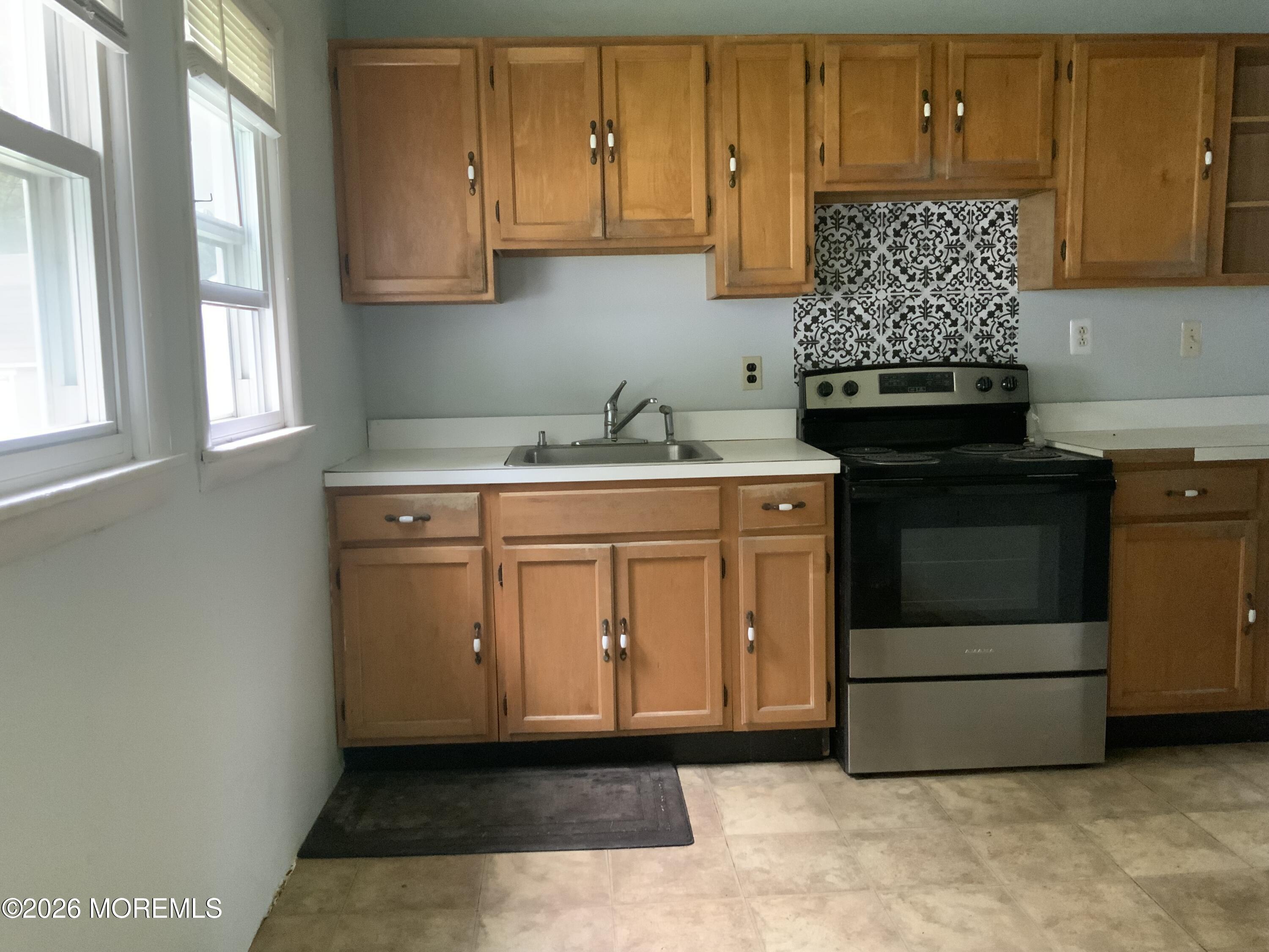 24 Tower Road Cream Ridge NJ 08514