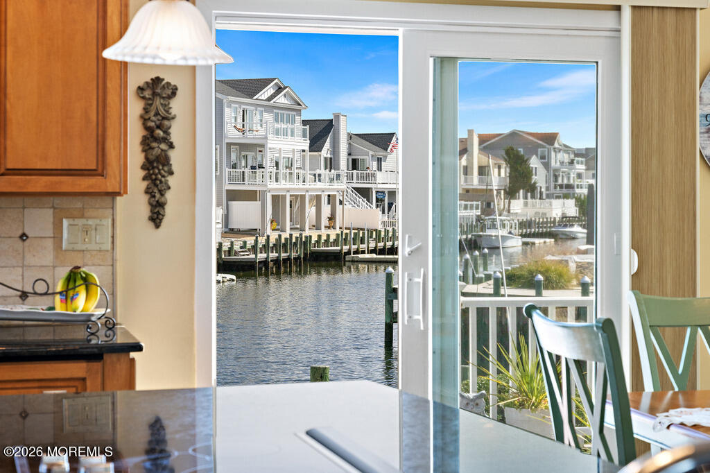 39 Merle Drive Manahawkin NJ 08050