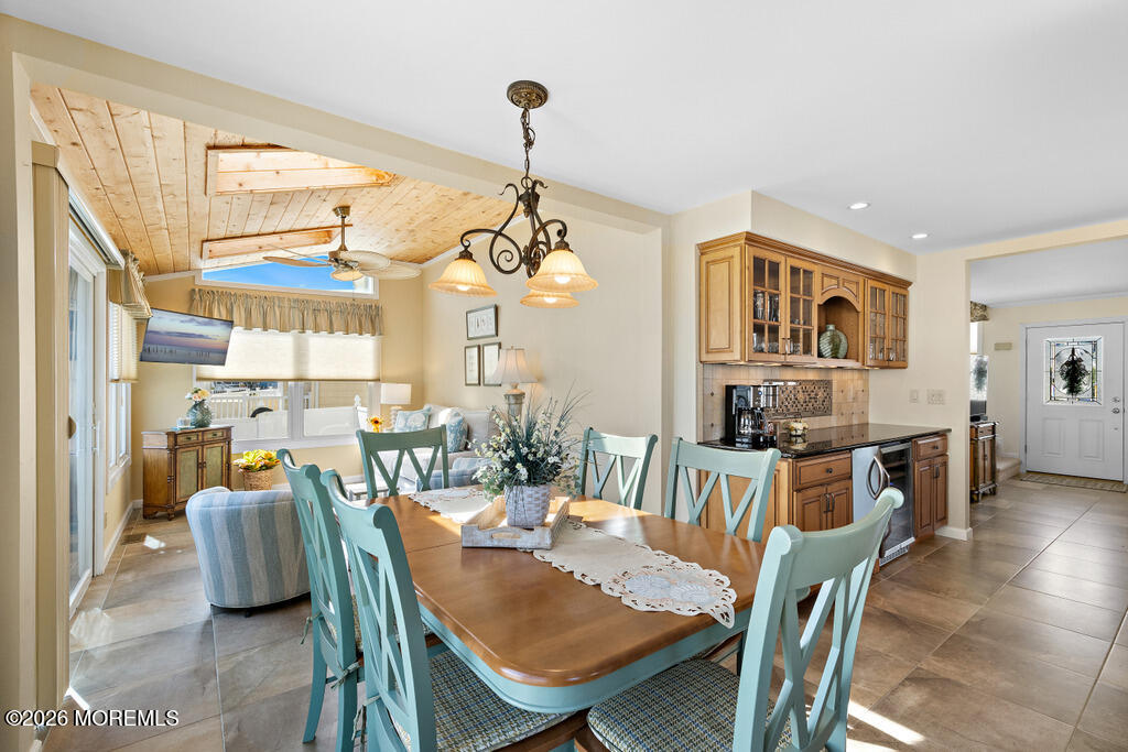 39 Merle Drive Manahawkin NJ 08050