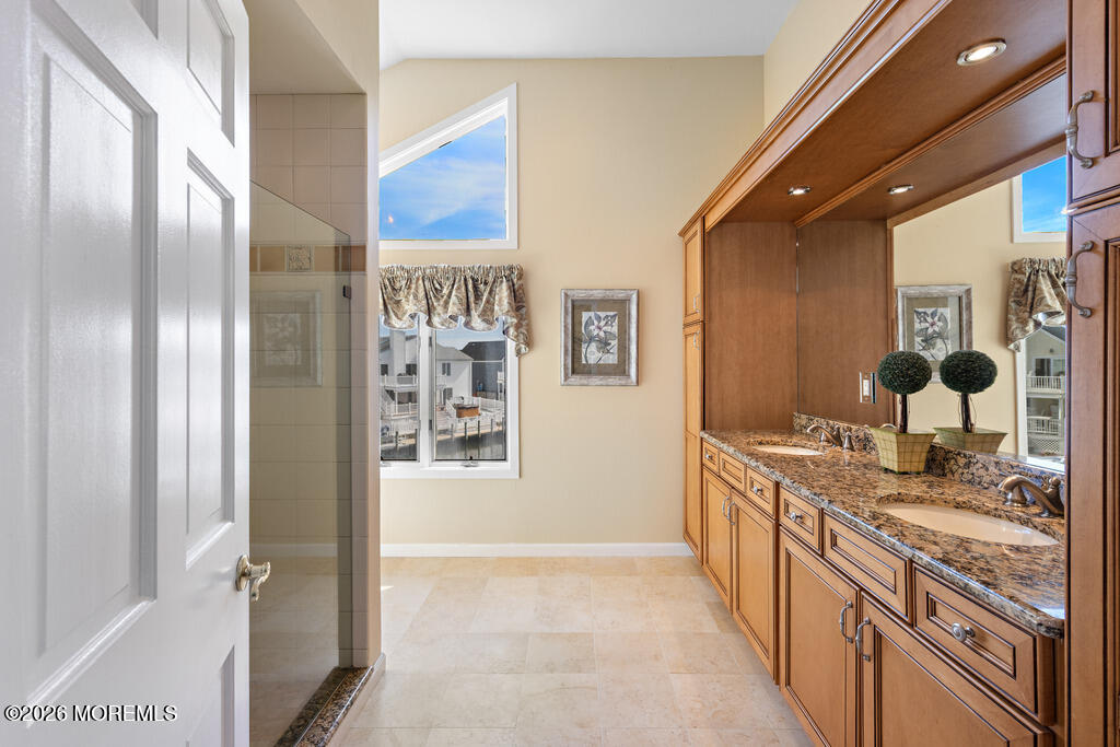 39 Merle Drive Manahawkin NJ 08050