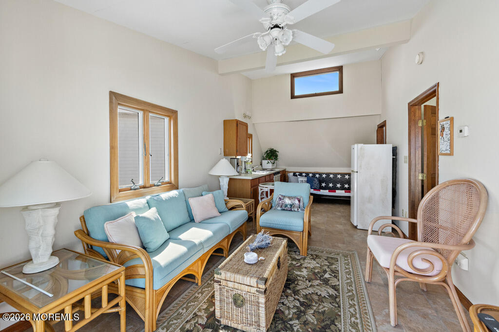 39 Merle Drive Manahawkin NJ 08050