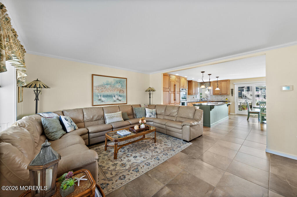 39 Merle Drive Manahawkin NJ 08050