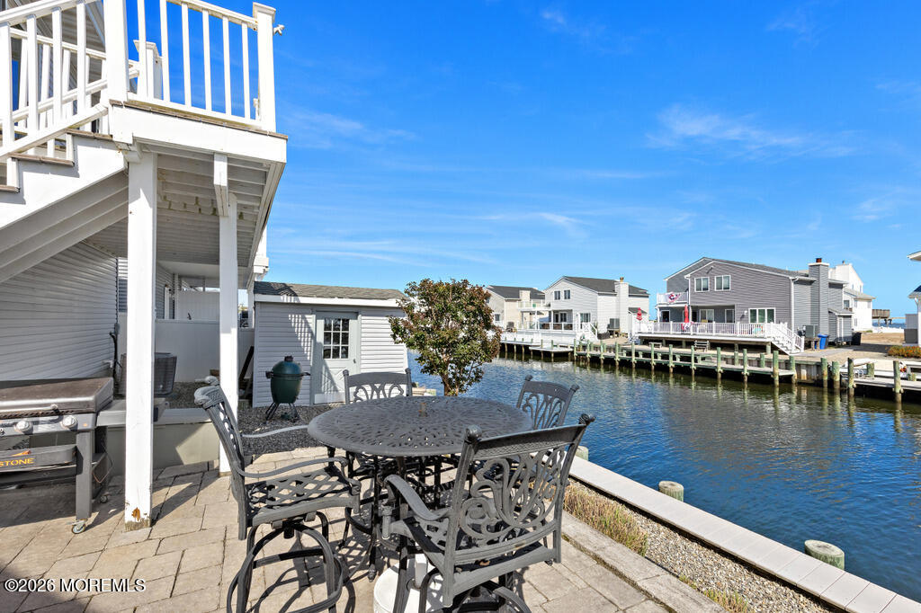 39 Merle Drive Manahawkin NJ 08050