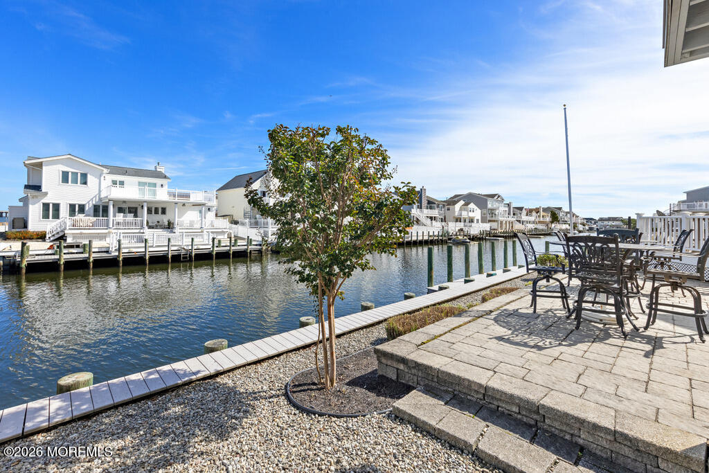 39 Merle Drive Manahawkin NJ 08050