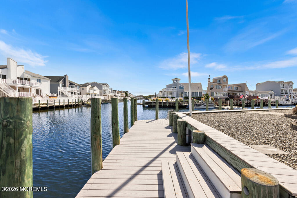 39 Merle Drive Manahawkin NJ 08050