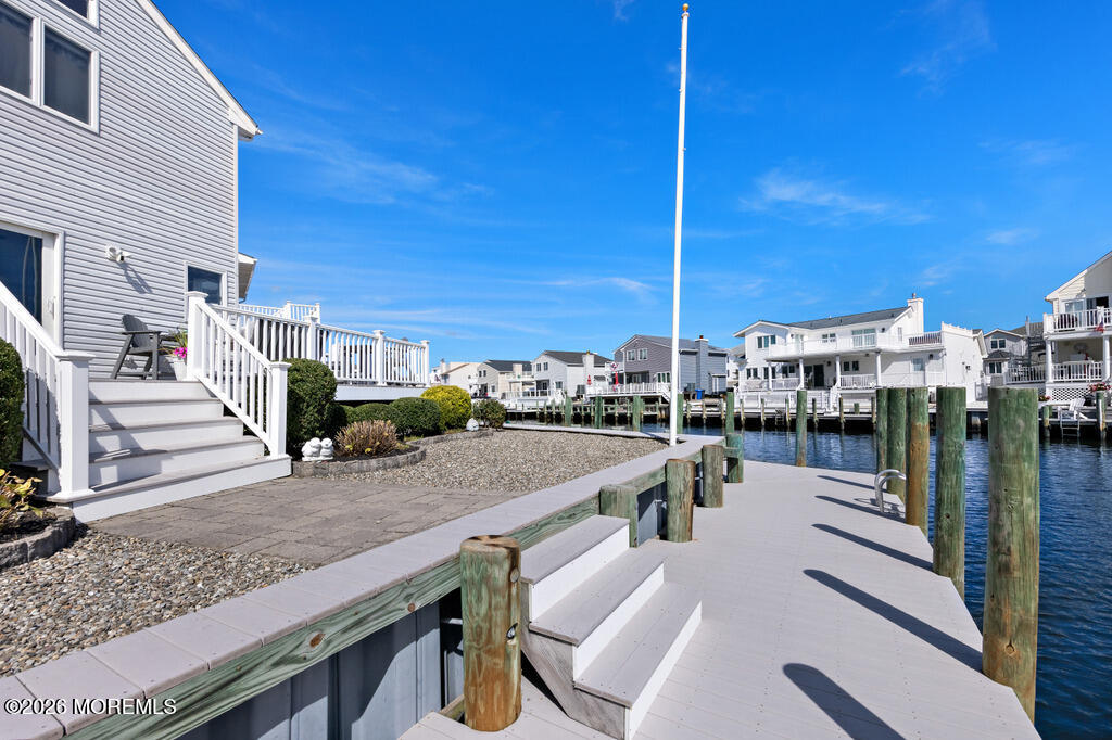 39 Merle Drive Manahawkin NJ 08050