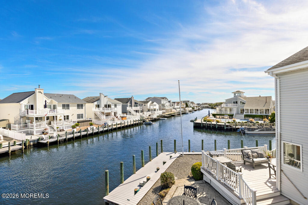 39 Merle Drive Manahawkin NJ 08050