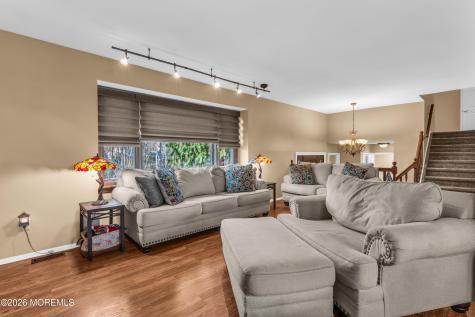 10 Cobblestone Court Howell NJ 07731