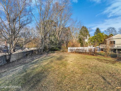 10 Cobblestone Court Howell NJ 07731