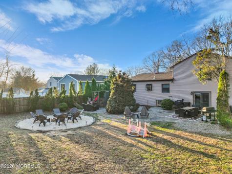 10 Cobblestone Court Howell NJ 07731
