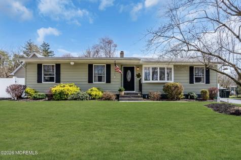 7 Chestnut Drive Jackson NJ 08527