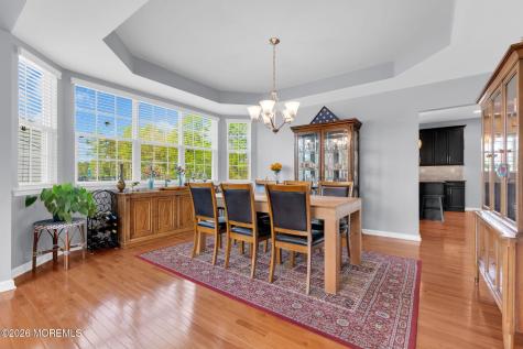 8 Parkside Drive Jackson NJ 08527