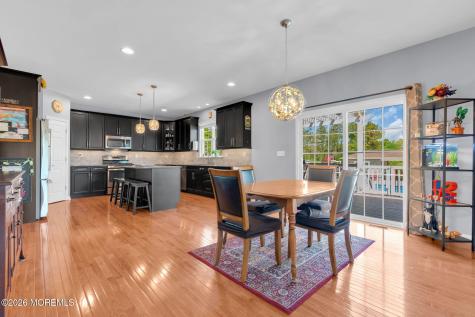 8 Parkside Drive Jackson NJ 08527