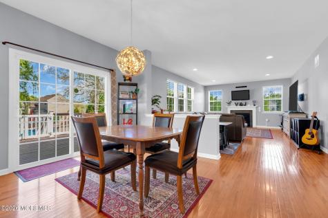 8 Parkside Drive Jackson NJ 08527