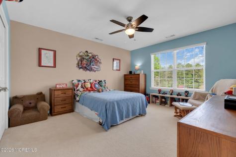 8 Parkside Drive Jackson NJ 08527