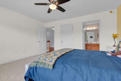 8 Parkside Drive Jackson NJ 08527