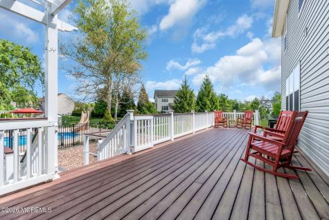 8 Parkside Drive Jackson NJ 08527