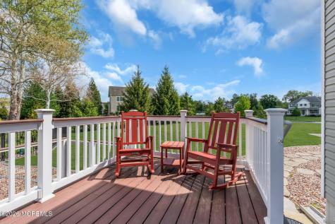8 Parkside Drive Jackson NJ 08527