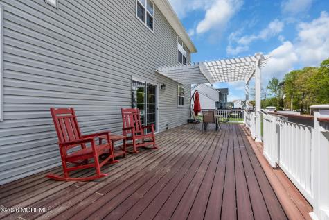 8 Parkside Drive Jackson NJ 08527