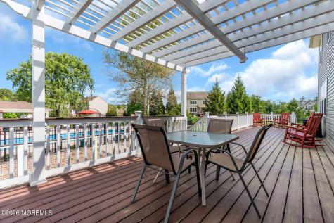 8 Parkside Drive Jackson NJ 08527