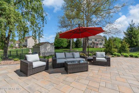 8 Parkside Drive Jackson NJ 08527
