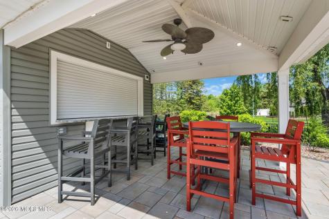 8 Parkside Drive Jackson NJ 08527