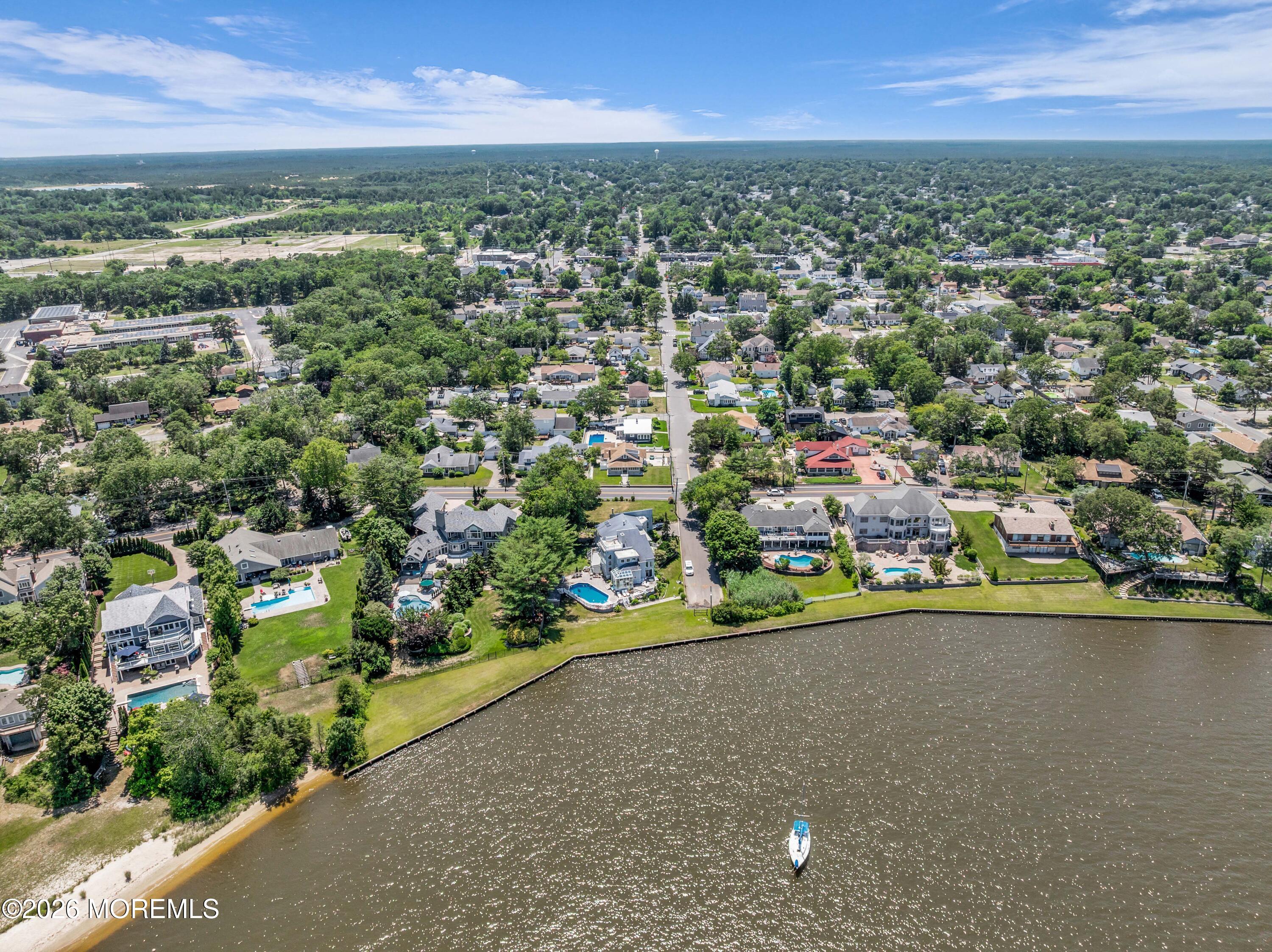 14 Larboard Street Beachwood NJ 08722
