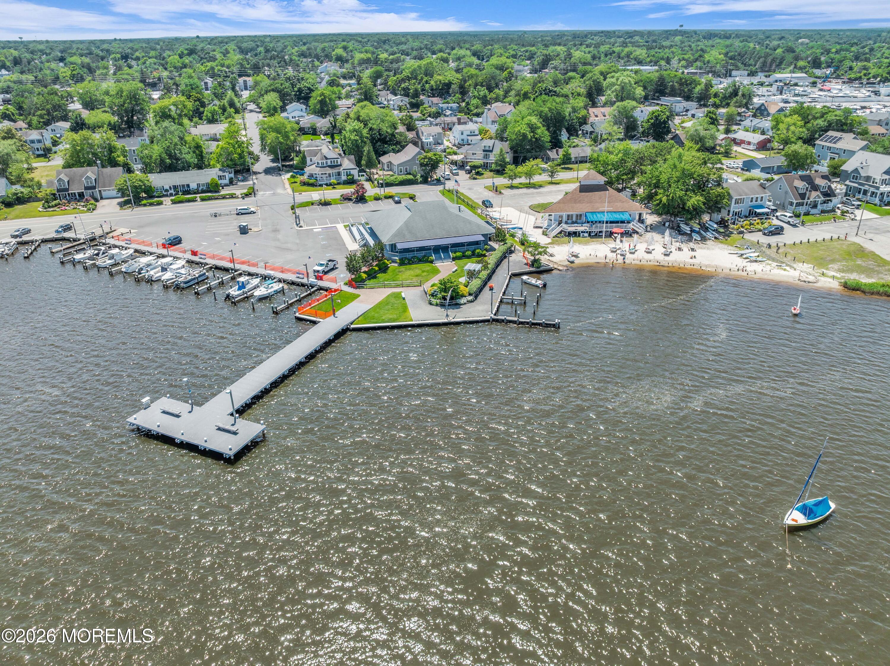 14 Larboard Street Beachwood NJ 08722