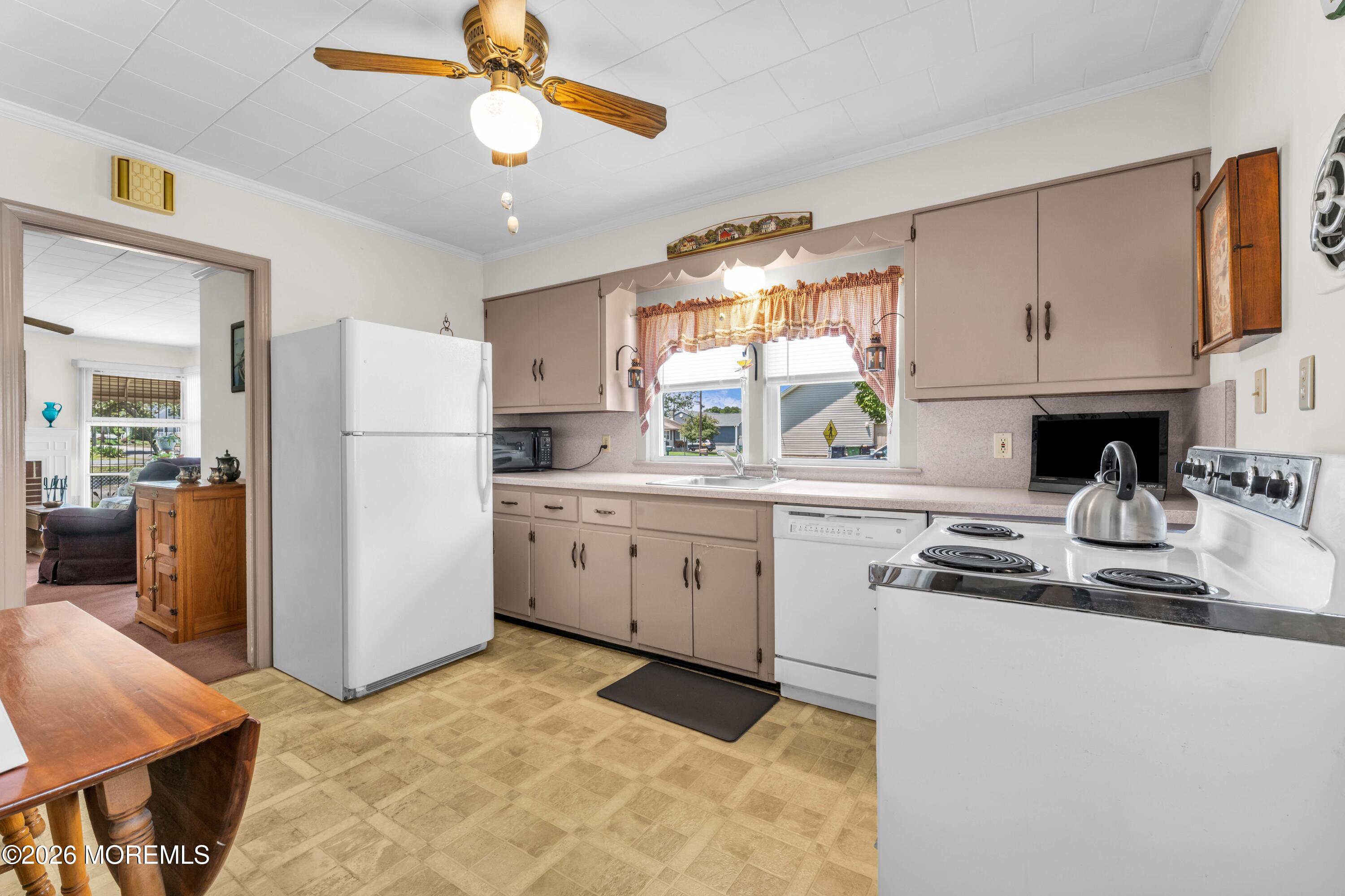 14 Larboard Street Beachwood NJ 08722