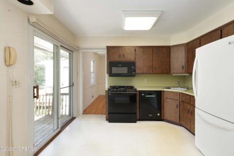 33 Fish Hawk Drive Middletown NJ 07748