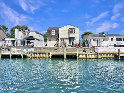 778 Tunney Point Drive Toms River NJ 08753