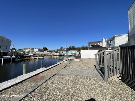 778 Tunney Point Drive Toms River NJ 08753
