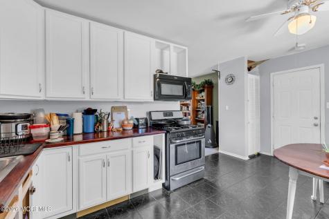 100 Susan Drive Jackson NJ 08527