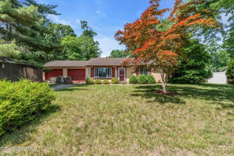 100 Susan Drive Jackson NJ 08527