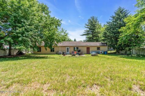 100 Susan Drive Jackson NJ 08527