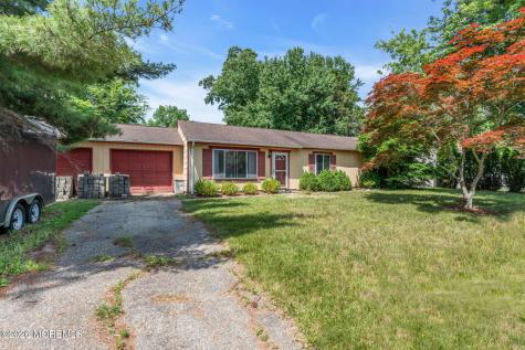 100 Susan Drive Jackson NJ 08527