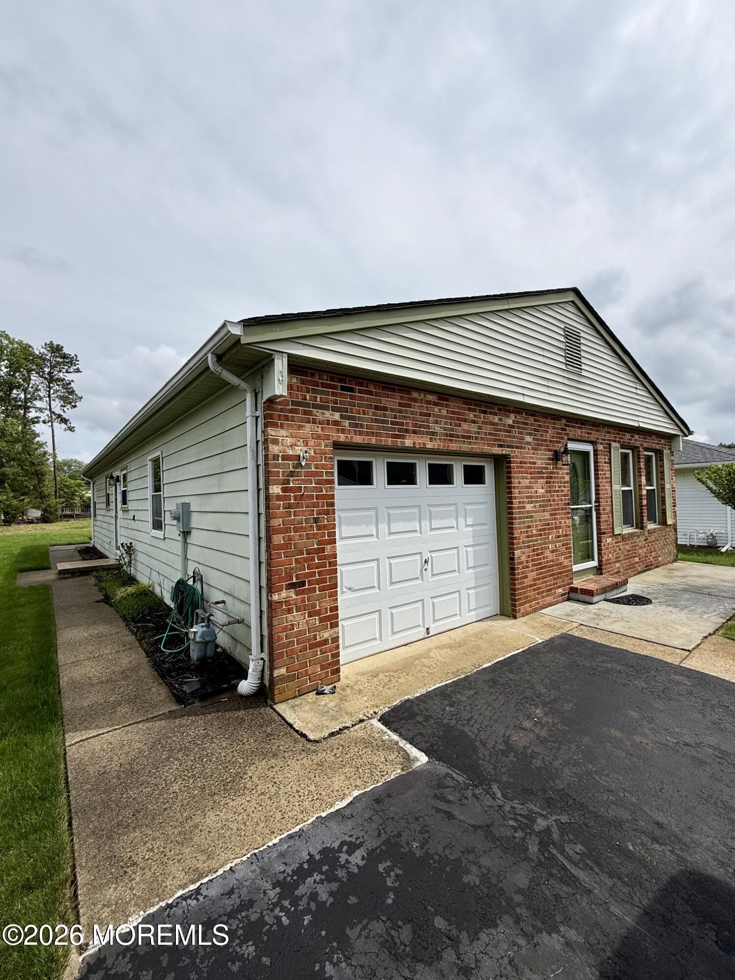 348 Costa Mesa Drive Toms River NJ 08757