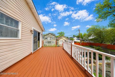 34 Evergreen Place Keansburg NJ 07734