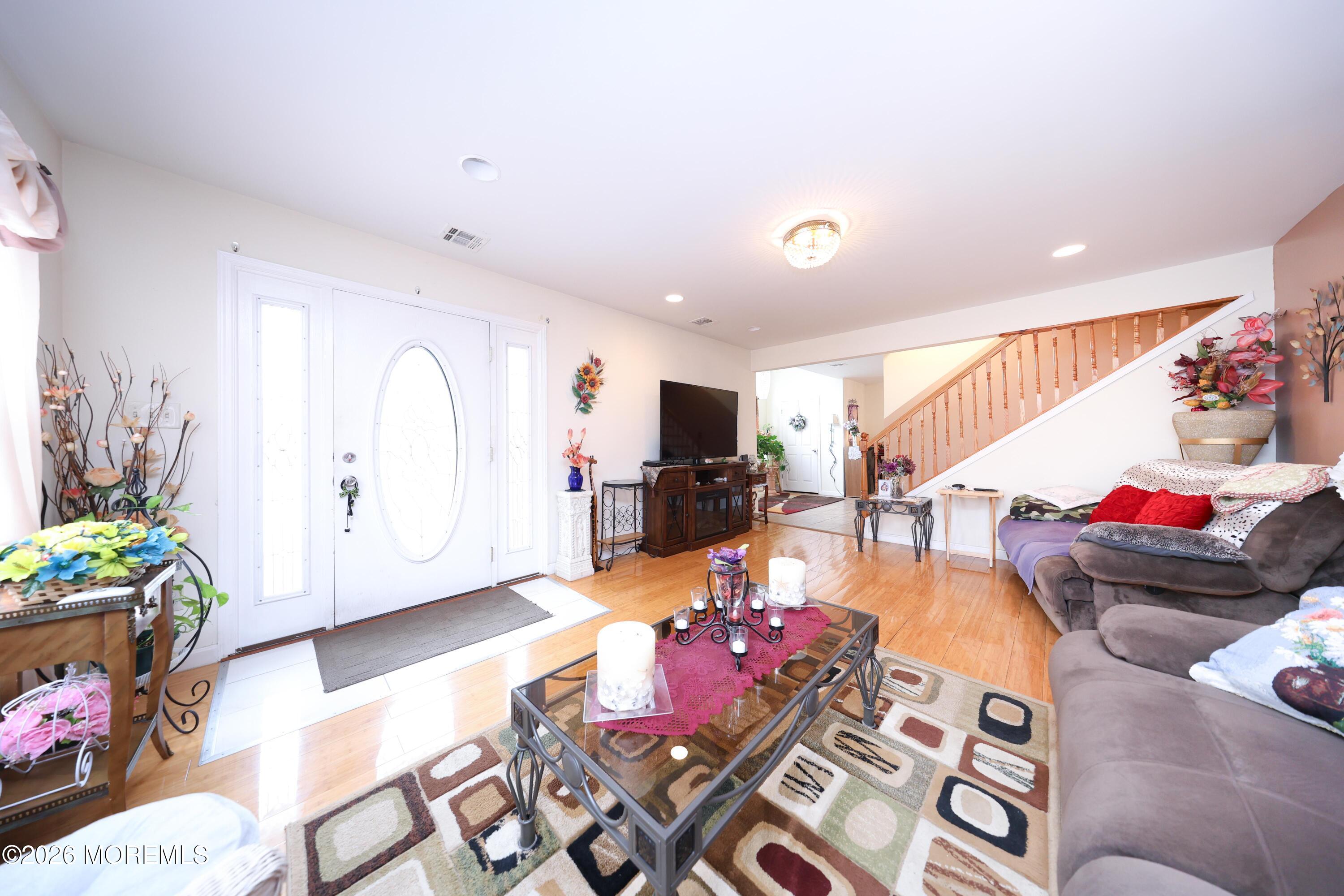 34 Evergreen Place Keansburg NJ 07734