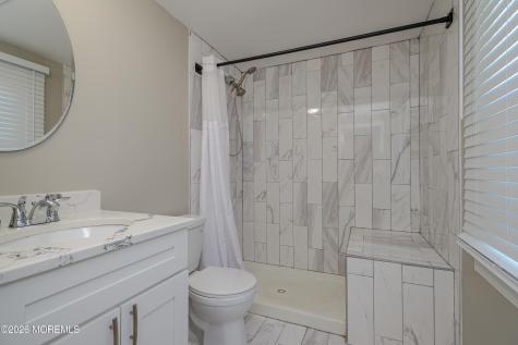 60 Midvale Lane Willingboro NJ 08046