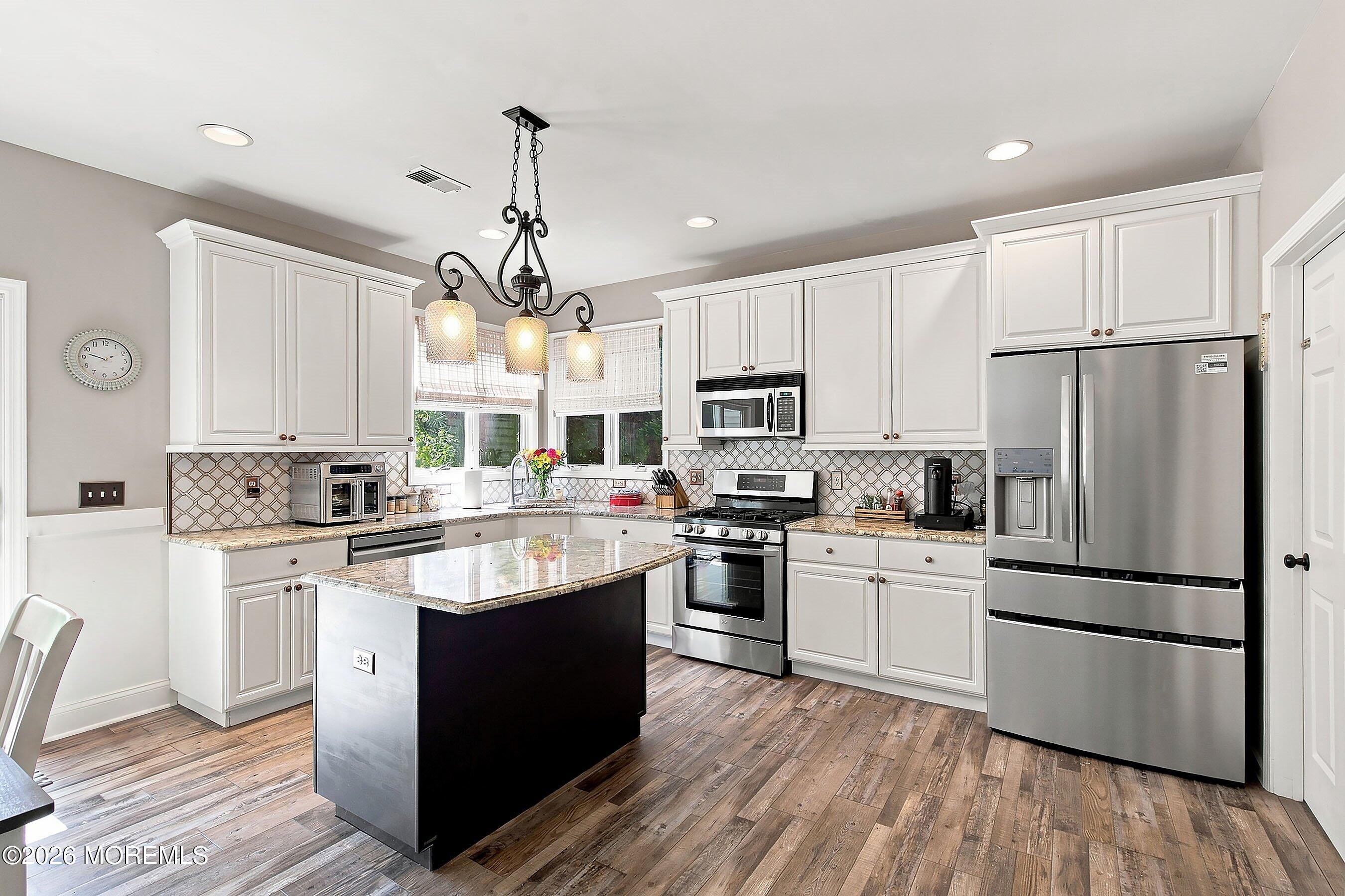 240 Kristine Avenue Manahawkin NJ 08050