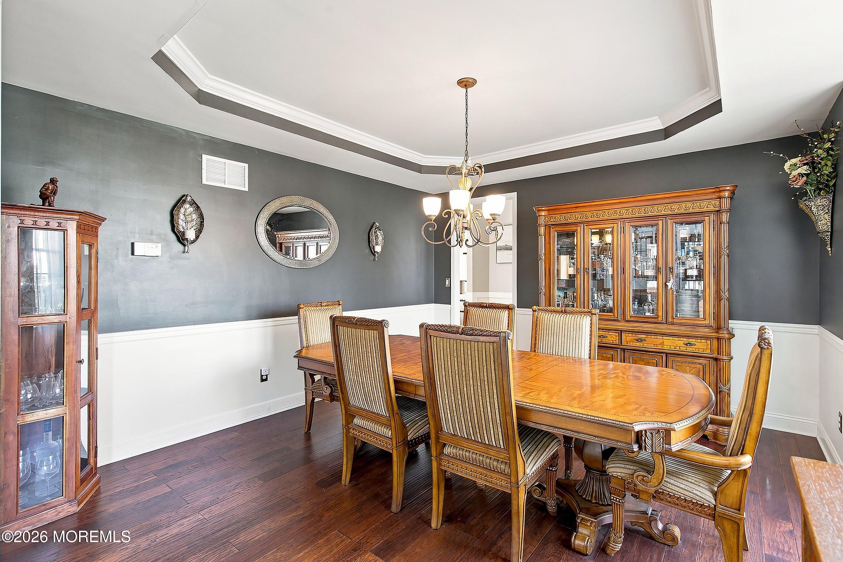 240 Kristine Avenue Manahawkin NJ 08050