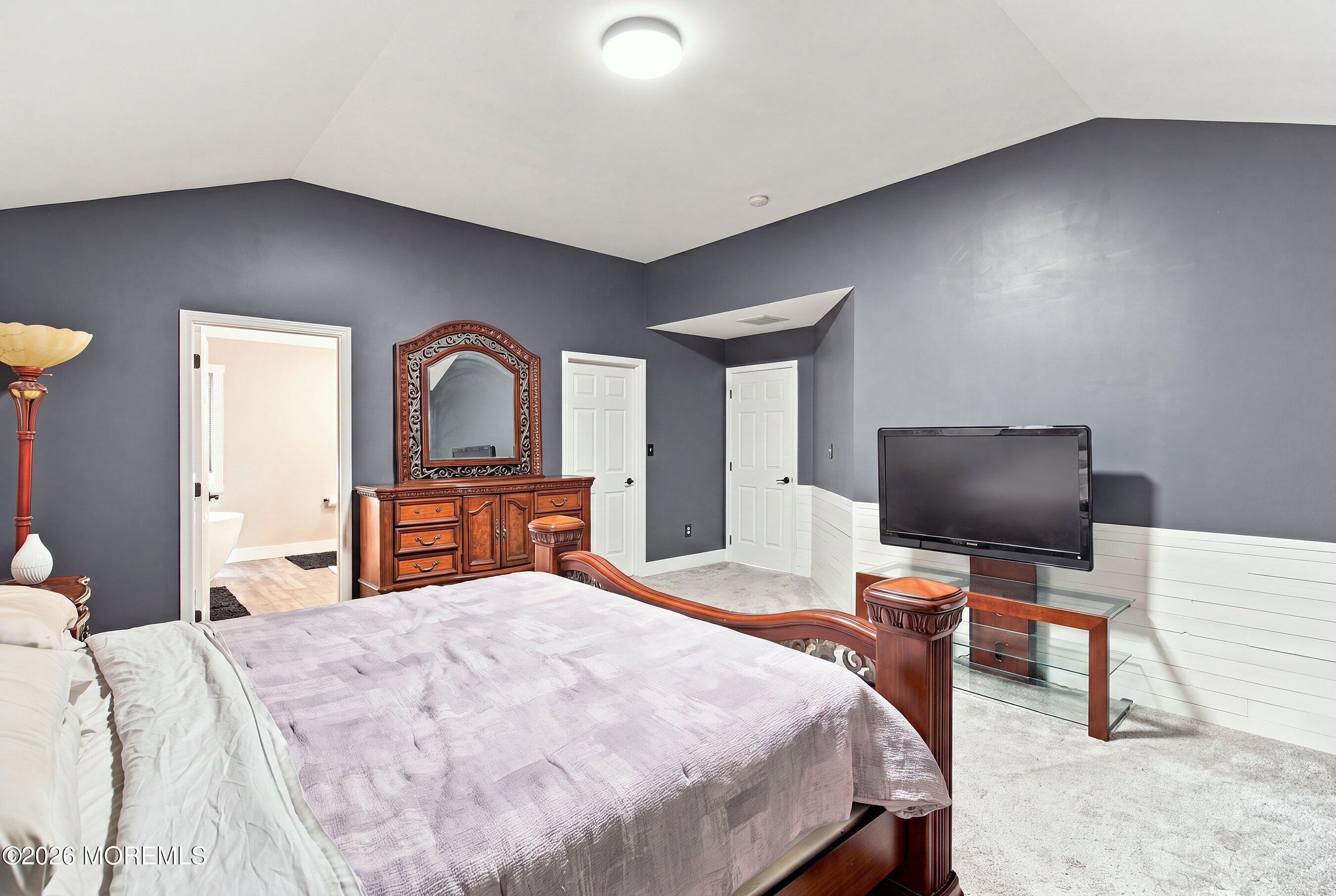 240 Kristine Avenue Manahawkin NJ 08050