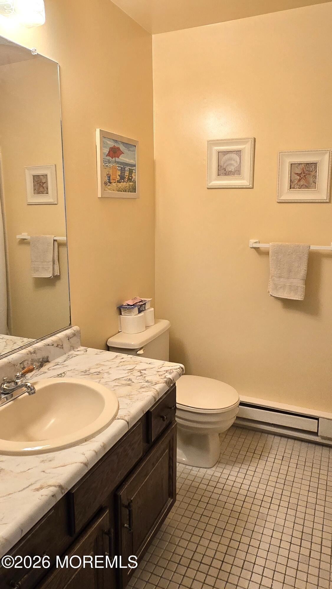 32 Sycamore Road Manahawkin NJ 08050